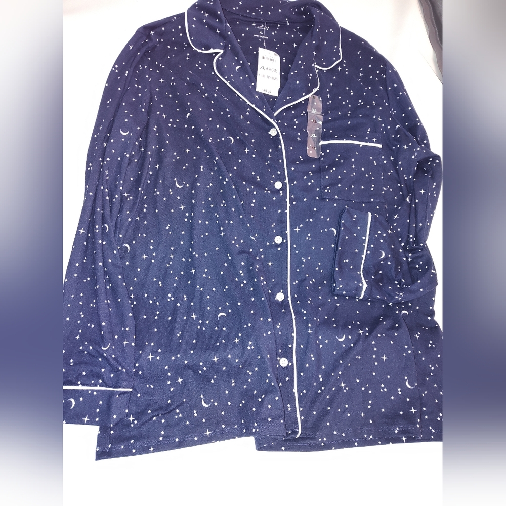 ALFANI  Navy Notched Collar Printed Long Sleeve V Neck Button up PAJAMA TOP ONLY